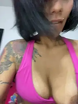 Snapshot of kahpoliver chatting on 30, 5, 2026 kahpoliver online show from 30, 5, 2026