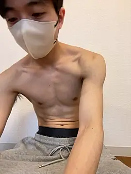 Yuma0718 online show from 27, 2, 2026