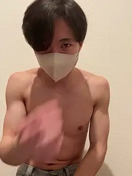 Yuma0718 online show from 14, 12, 2025