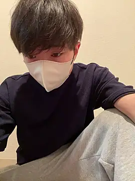 Yuma0718 online show from 28, 2, 2026