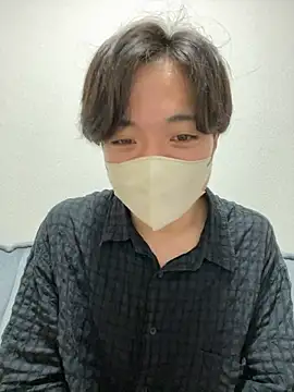 Yuma0718 online show from 17, 10, 2025