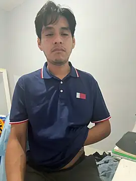 Snapshot of marlonghc4 chatting on 26, 11, 2025 marlonghc4 online show from 26, 11, 2025