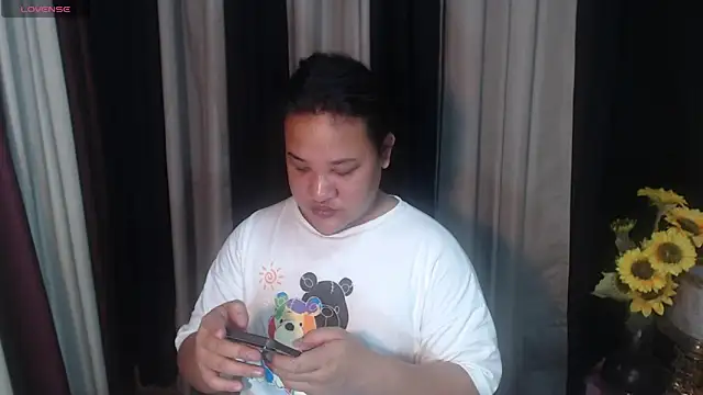 Hotcum ella online show from 3, 4, 2026