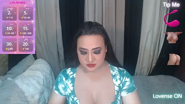 Hotcum ella online show from 26, 3, 2026