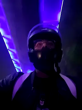 Snapshot of YoursThickDick chatting on 30, 10, 2025 YoursThickDick online show from 30, 10, 2025