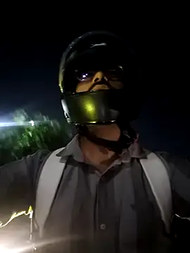 Snapshot of YoursThickDick chatting on 5, 11, 2025 YoursThickDick online show from 5, 11, 2025