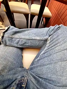 Snapshot of YoursThickDick chatting on 2, 12, 2025 YoursThickDick online show from 2, 12, 2025