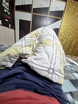 Snapshot of YoursThickDick chatting on 26, 11, 2025 YoursThickDick online show from 26, 11, 2025