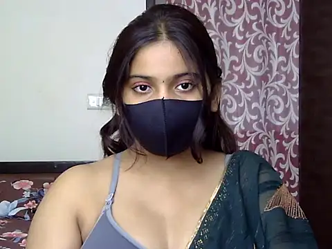 Snapshot of Bady__Riya chatting on 8, 10, 2025 Bady Riya online show from 8, 10, 2025