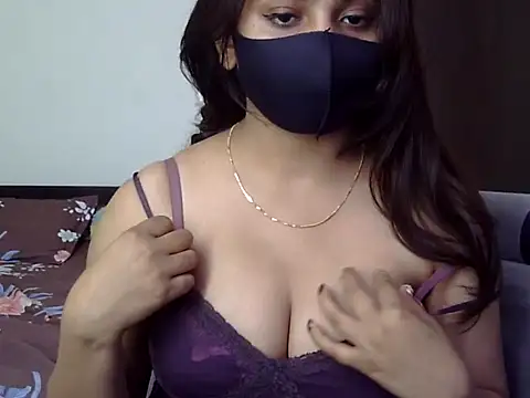 Snapshot of Bady__Riya chatting on 28, 2, 2026 Bady Riya online show from 28, 2, 2026