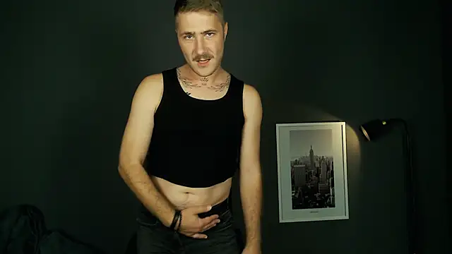 Snapshot of Mr_At_ chatting on 18, 9, 2025 Mr At  online show from 18, 9, 2025