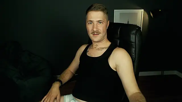 Snapshot of Mr_At_ chatting on 17, 9, 2025 Mr At  online show from 17, 9, 2025