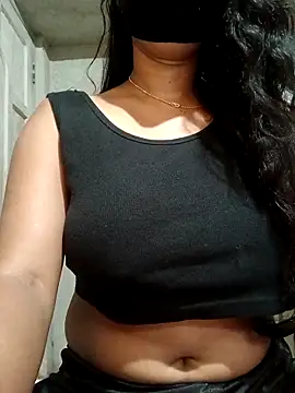 DiyaRoy49 online show from 5, 11, 2025