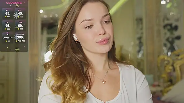 PeachyLina online show from 21, 12, 2025