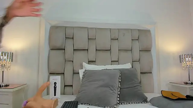 frehia dimou online show from 10, 2, 2026