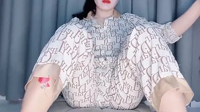   Joy69   online show from 4, 12, 2025