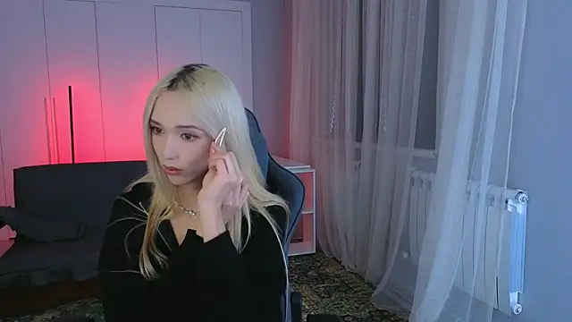 Snapshot of okerriella chatting on 7, 5, 2026 okerriella online show from 7, 5, 2026