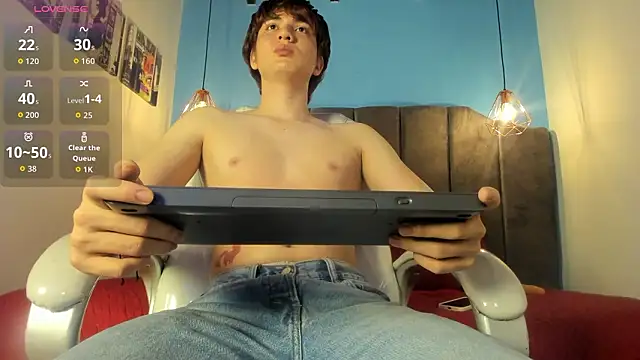 Oscar and dani online show from 5, 3, 2026