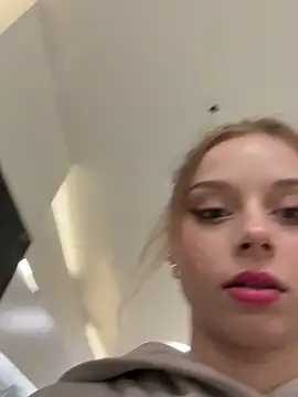 BabyAnais online show from 17, 10, 2025