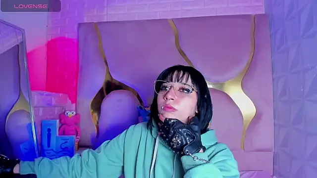 Niina Sissy online show from 28, 3, 2026