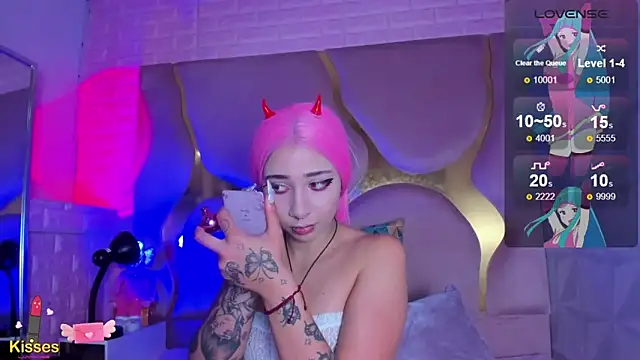 Niina Sissy online show from 22, 4, 2026