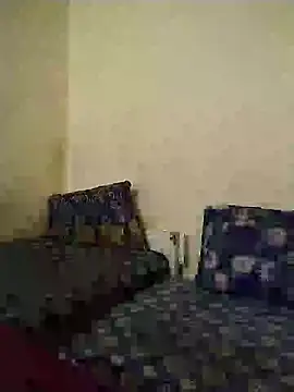 Snapshot of moroooooooo12 chatting on 19, 9, 2025 moroooooooo12 online show from 19, 9, 2025