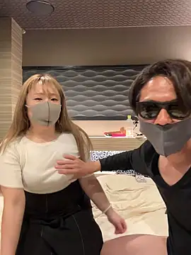 POMUPOMUPURIN2 online show from 30, 3, 2026