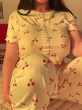 Snapshot of OnlyRima chatting on 23, 11, 2025 OnlyRima online show from 23, 11, 2025