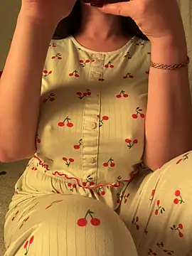 Snapshot of OnlyRima chatting on 14, 2, 2026 OnlyRima online show from 14, 2, 2026