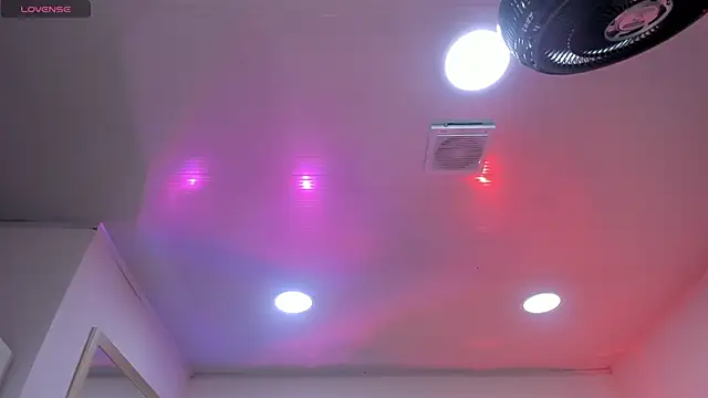 im Lorena online show from 22, 4, 2026