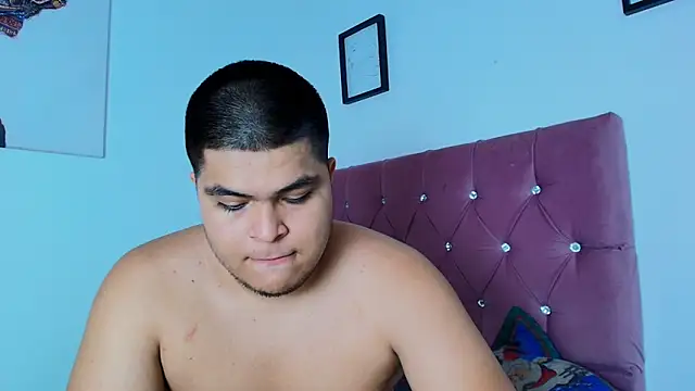 naomi campbel  online show from 12, 2, 2026