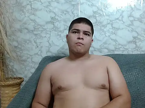 naomi campbel  online show from 25, 11, 2025