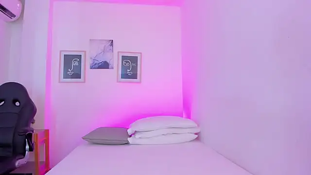 Anastasia lauren online show from 7, 11, 2025