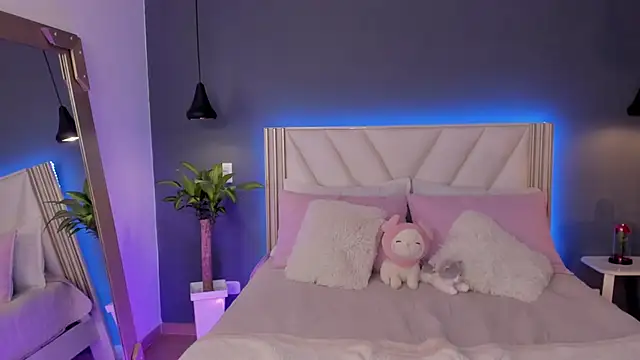 NaishaFord 1 online show from 26, 3, 2026