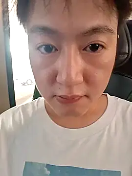 Snapshot of KasonY chatting on 29, 9, 2025 KasonY online show from 29, 9, 2025