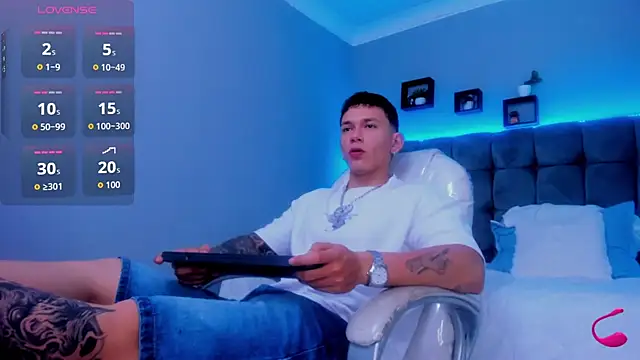 Thomas moon online show from 30, 11, 2025