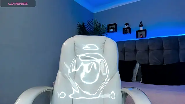 Thomas moon online show from 22, 4, 2026