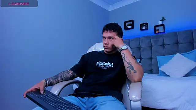 Thomas moon online show from 27, 11, 2025