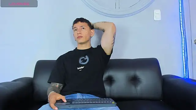 Thomas moon online show from 26, 2, 2026