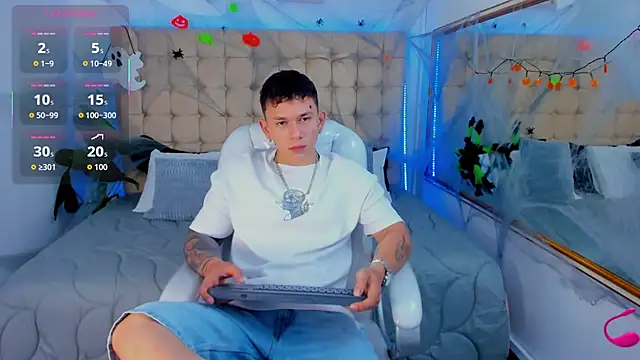 Thomas moon online show from 26, 10, 2025