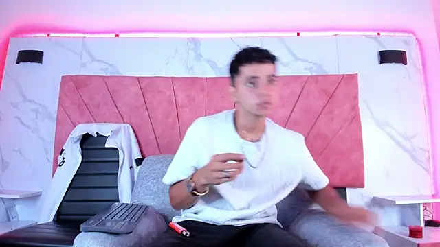 HellAndDante  online show from 20, 12, 2025