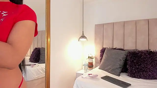 arianaa miller  online show from 20, 11, 2025