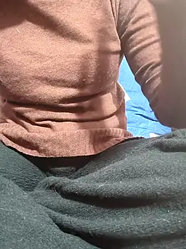 Snapshot of sanu_07 chatting on 4, 12, 2025 sanu 07 online show from 4, 12, 2025