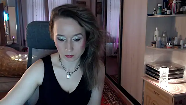 ClassyInna online show from 11, 11, 2025