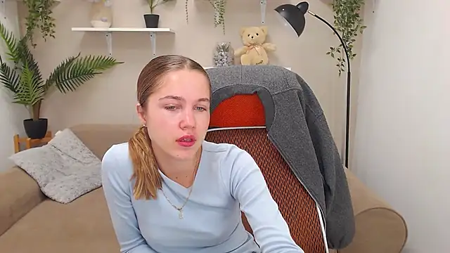 Spicy Lexi online show from 10, 10, 2025