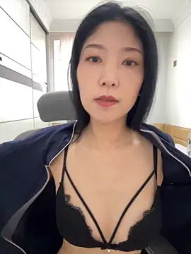 Snapshot of xiaoxianerw chatting on 27, 11, 2025 xiaoxianerw online show from 27, 11, 2025