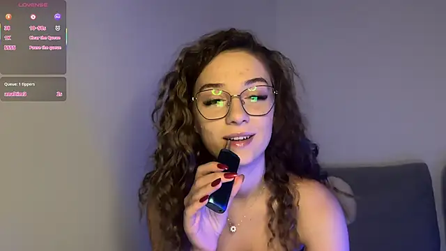 ScarlettSmithX online show from 5, 1, 2026