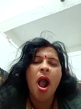 Hot komal1 online show from 13, 4, 2026