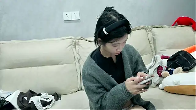 xiaoLI-2025 online show from 2, 11, 2025