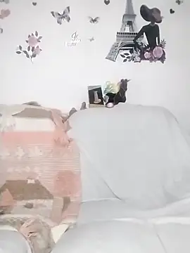 Snapshot of catrina_love chatting on 11, 10, 2025 catrina love online show from 11, 10, 2025